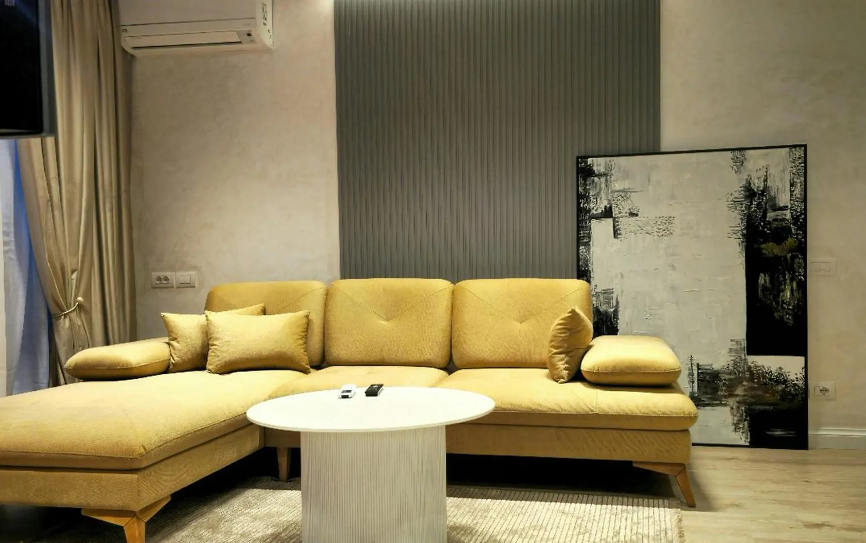 Center Apartment Easy_Luxury location